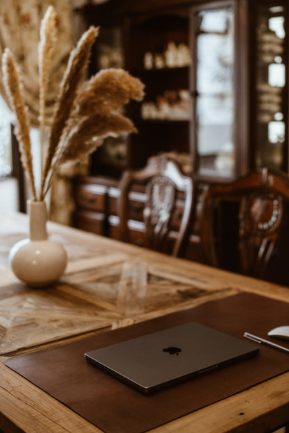 Skórzana podkładka na biurko - ciemny brąz