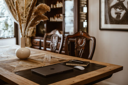 Skórzana podkładka na biurko - ciemny brąz